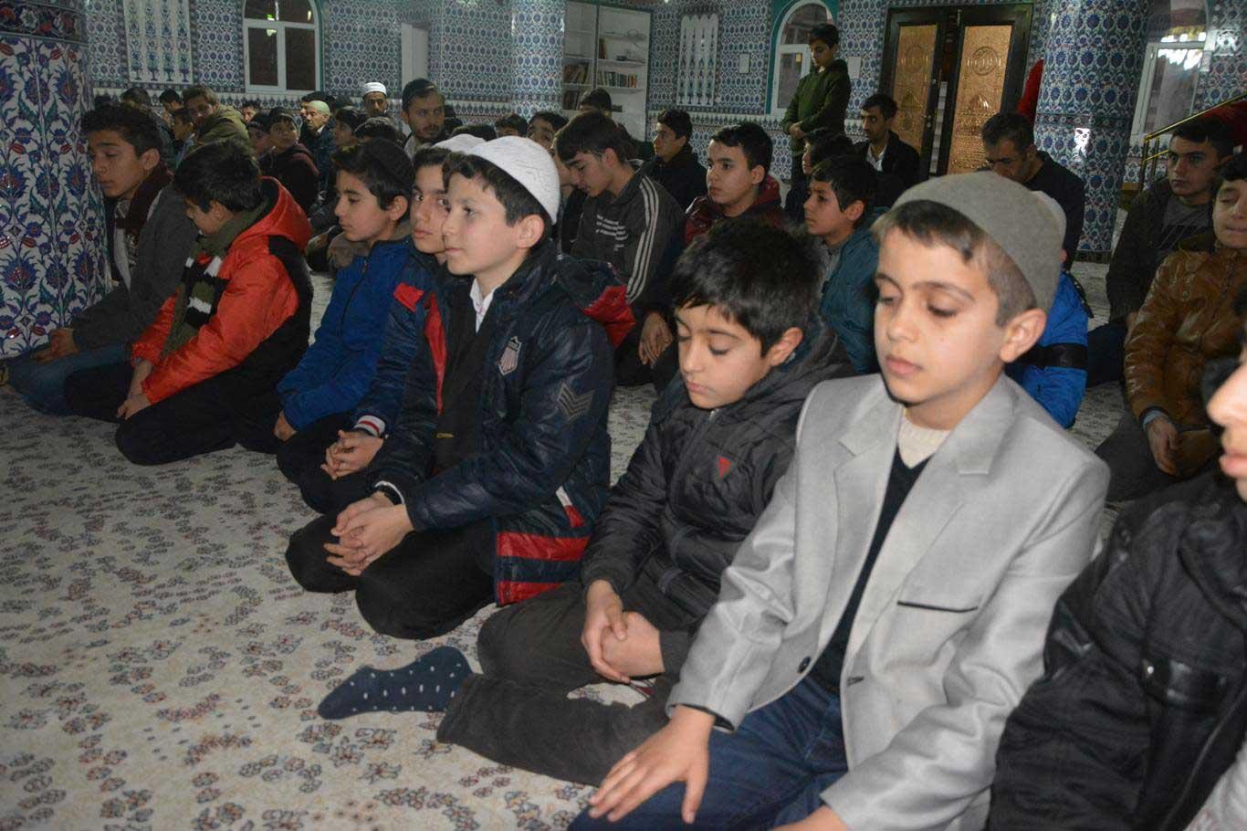 Kozluk'ta sabah namazı buluşmasına yoğun ilgi